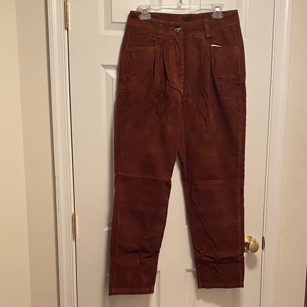 Evaless Brown Corduroy Pants…size 10